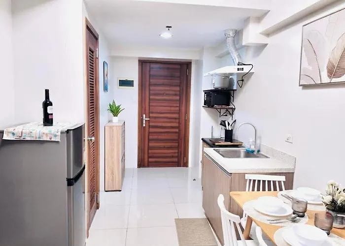 Horizon 101 Premium 1 Bedroom Lilian's Place Cebu